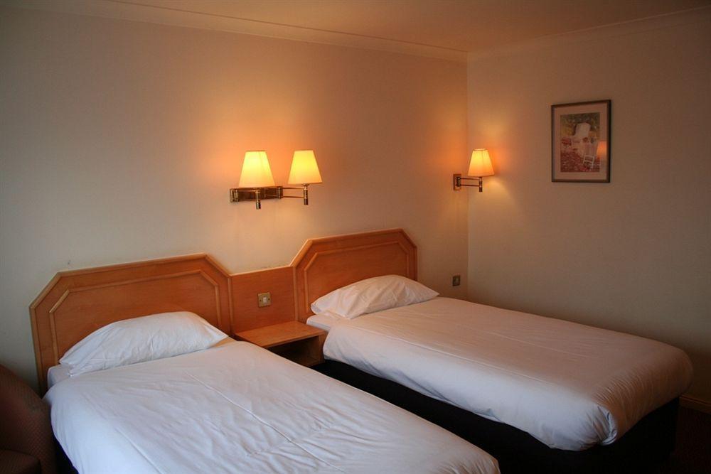 Days Inn Taunton Εξωτερικό φωτογραφία