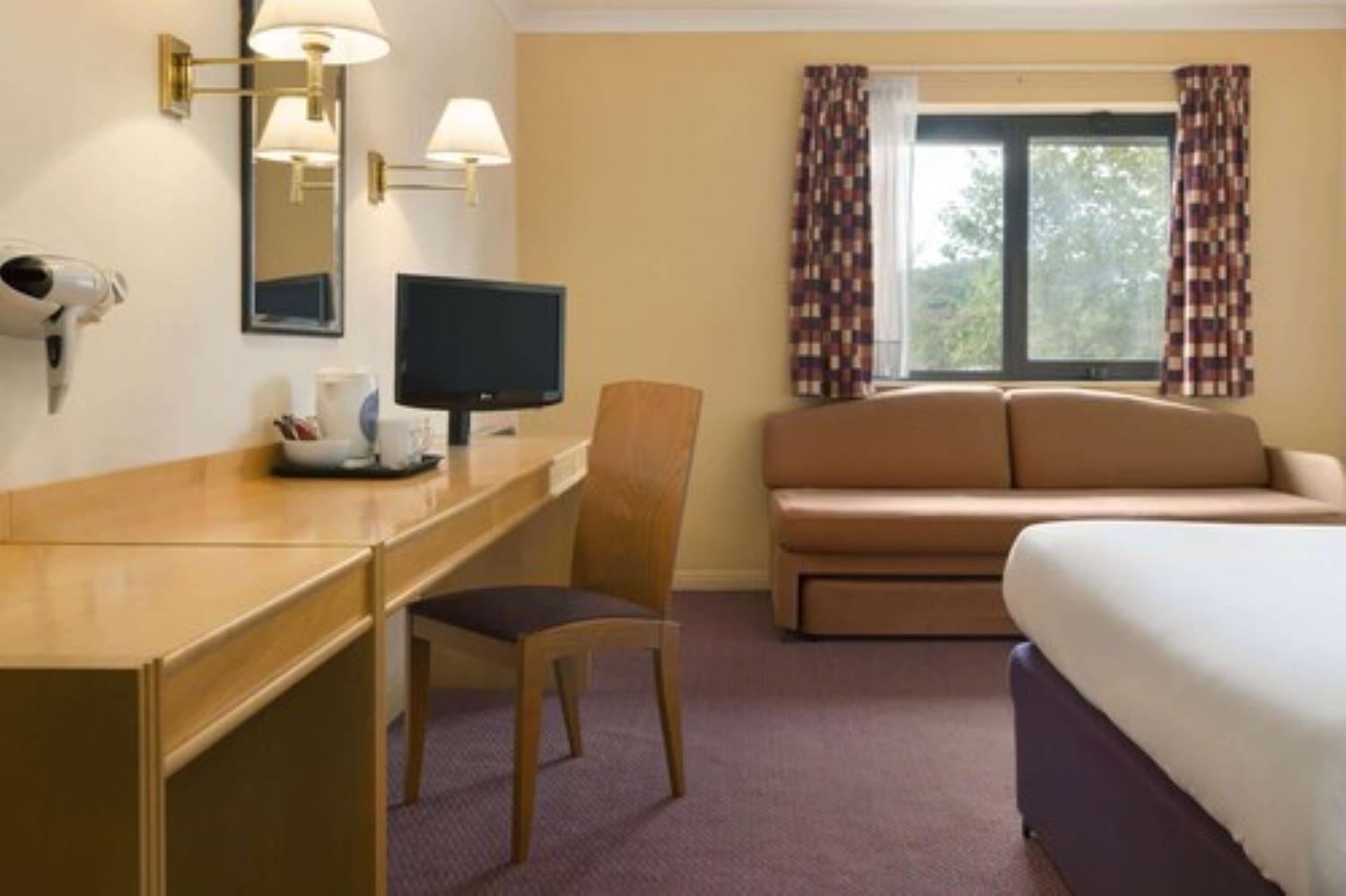 Days Inn Taunton Εξωτερικό φωτογραφία